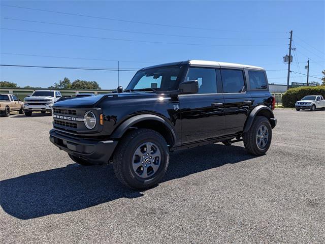 new 2025 Ford Bronco car, priced at $44,435