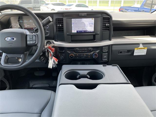 new 2025 Ford F-250 car, priced at $61,233