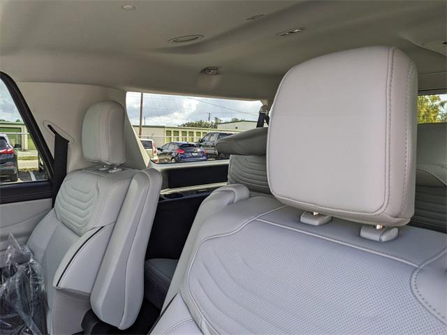 new 2025 Ford Expedition Max car, priced at $92,676