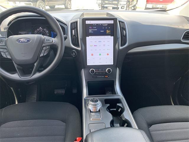 used 2024 Ford Edge car, priced at $29,577
