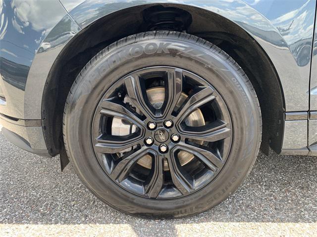 used 2024 Ford Edge car, priced at $29,577