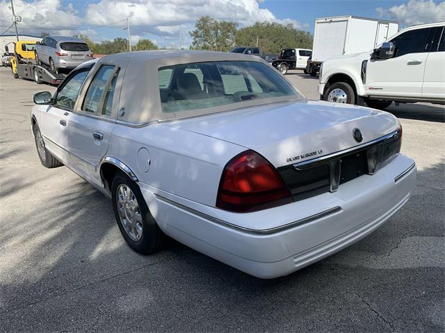 used 2006 Mercury Grand Marquis car, priced at $8,000