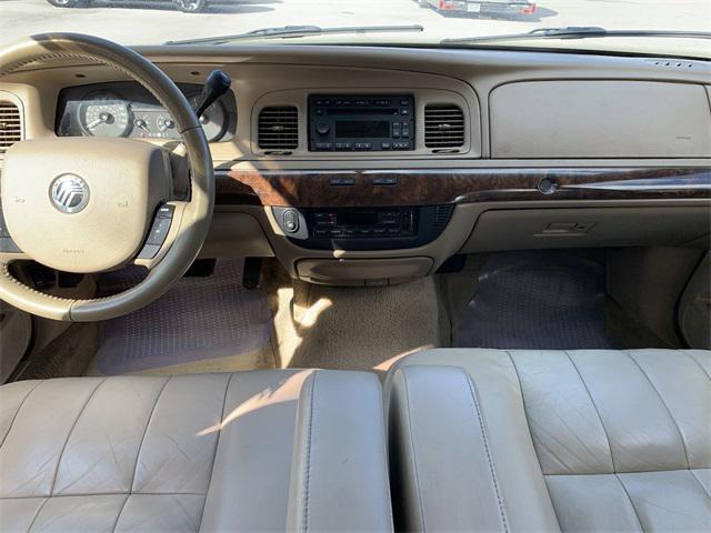 used 2006 Mercury Grand Marquis car, priced at $8,000