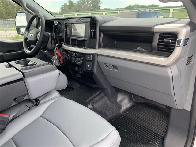 new 2025 Ford F-250 car, priced at $57,634