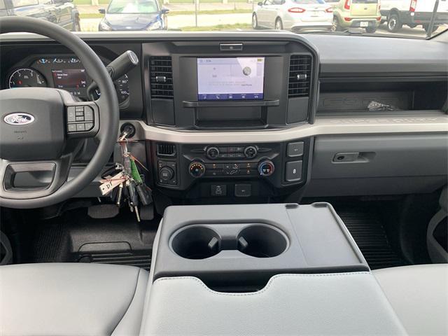 new 2025 Ford F-250 car, priced at $57,634