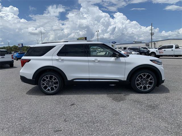 new 2025 Ford Explorer car, priced at $55,762