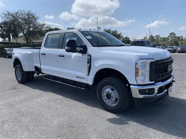 new 2025 Ford F-350 car, priced at $67,375