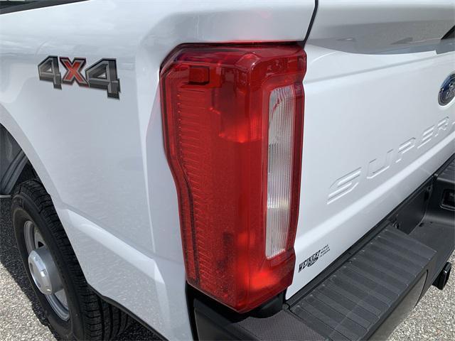 new 2026 Ford F-350 car, priced at $65,647