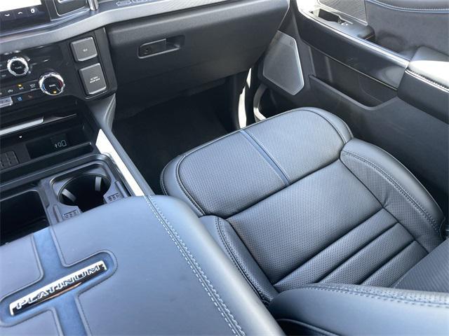 new 2025 Ford F-450 car, priced at $102,885
