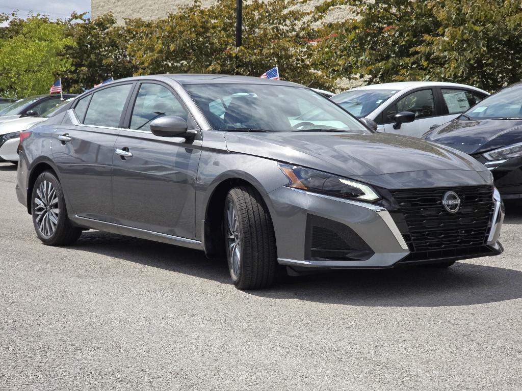 new 2025 Nissan Altima car, priced at $29,855