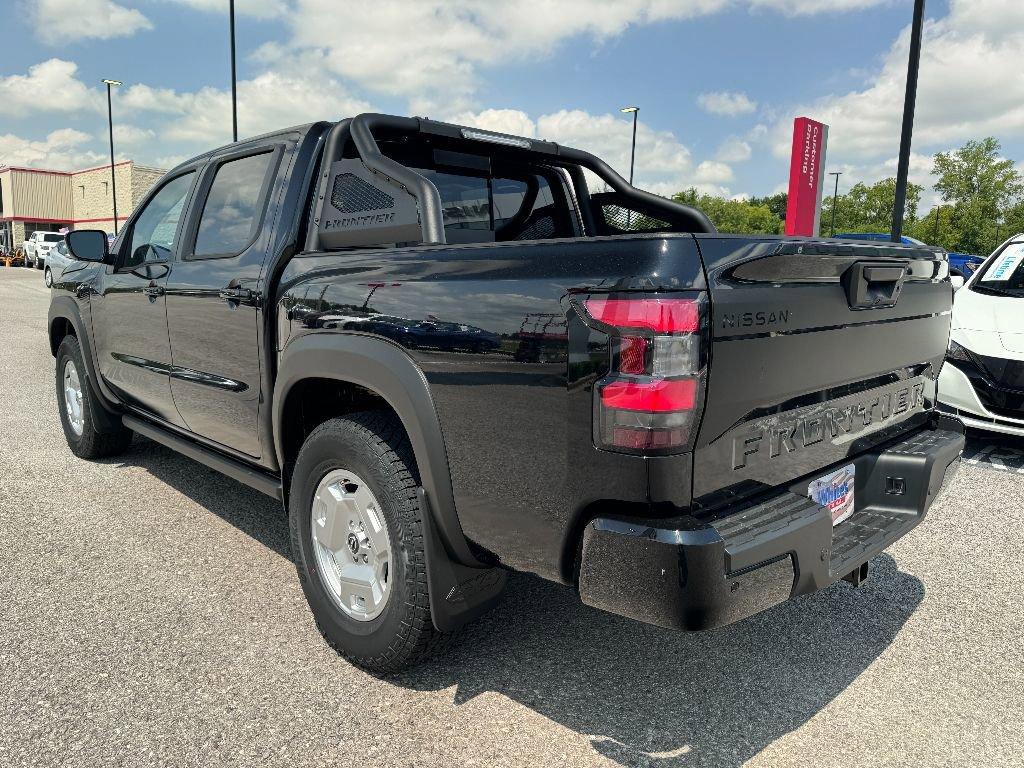 new 2024 Nissan Frontier car, priced at $42,997