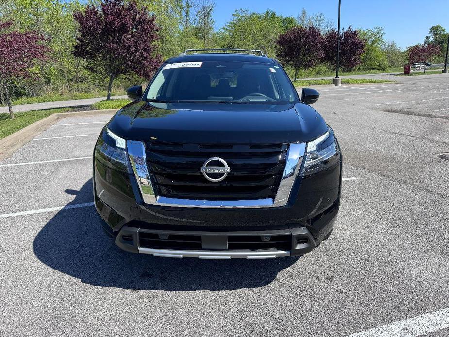 new 2024 Nissan Pathfinder car, priced at $49,740