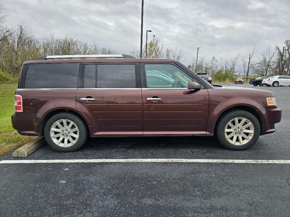 used 2009 Ford Flex car, priced at $3,990