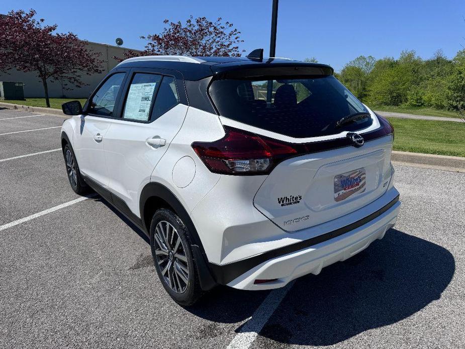 new 2024 Nissan Kicks car, priced at $24,895