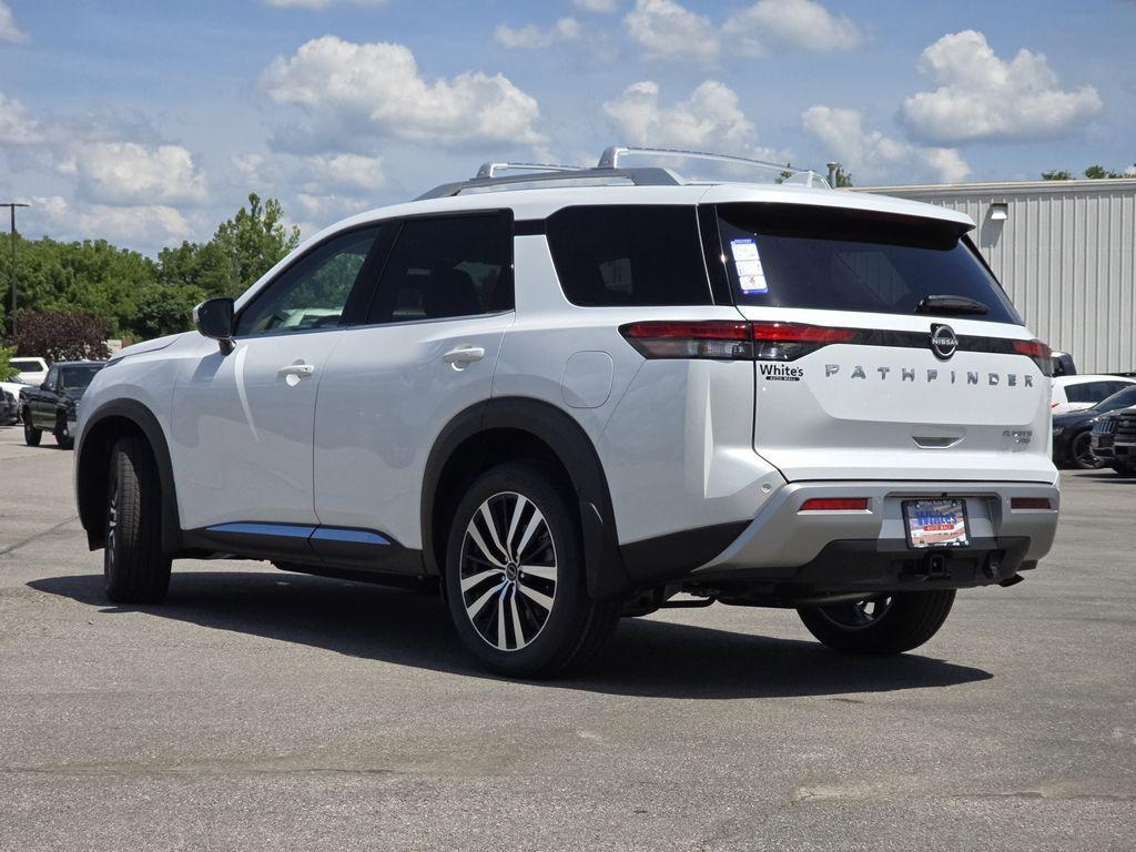 new 2025 Nissan Pathfinder car, priced at $52,485