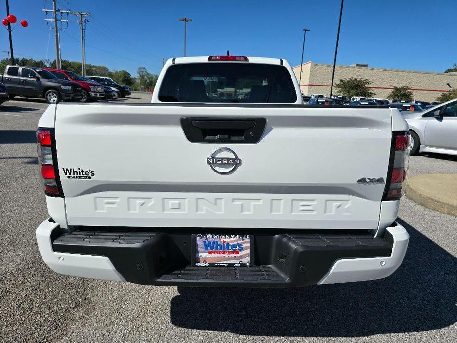 new 2025 Nissan Frontier car, priced at $39,335