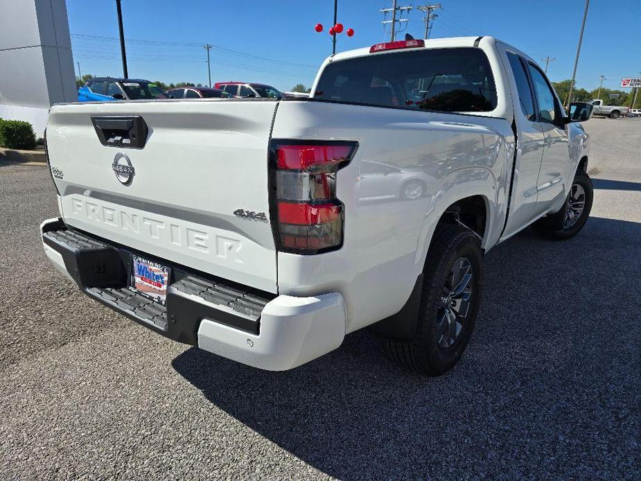 new 2025 Nissan Frontier car, priced at $39,335