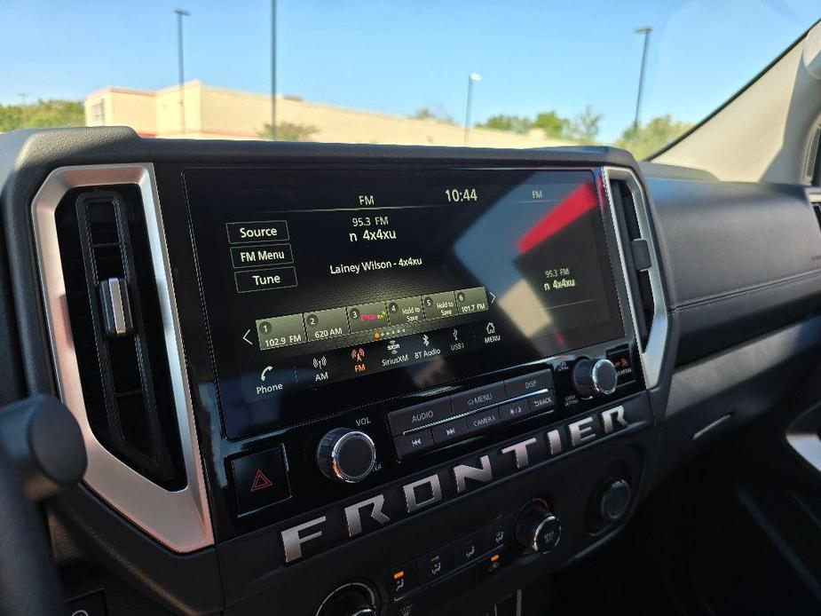 new 2025 Nissan Frontier car, priced at $39,335