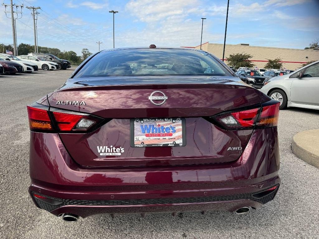 new 2025 Nissan Altima car, priced at $31,490