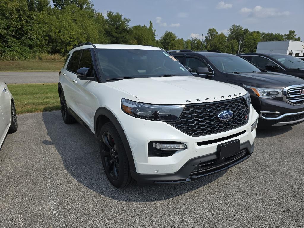 used 2023 Ford Explorer car, priced at $35,386