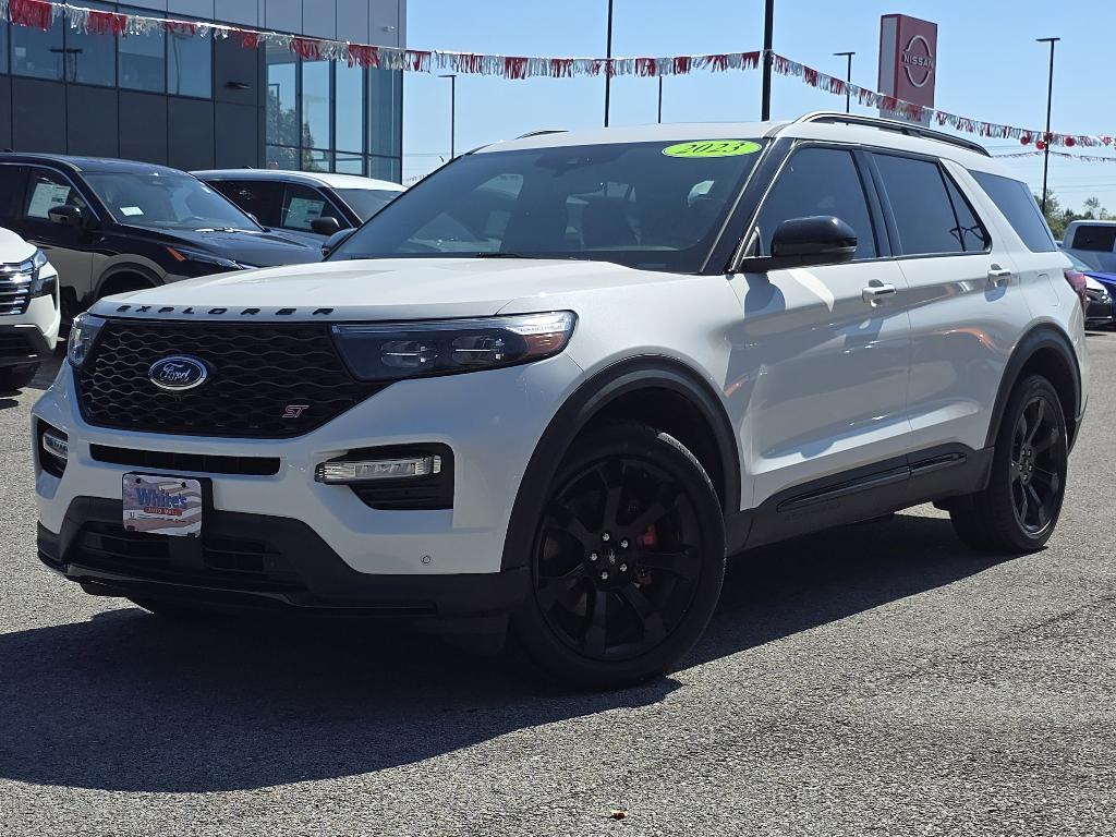 used 2023 Ford Explorer car, priced at $35,286
