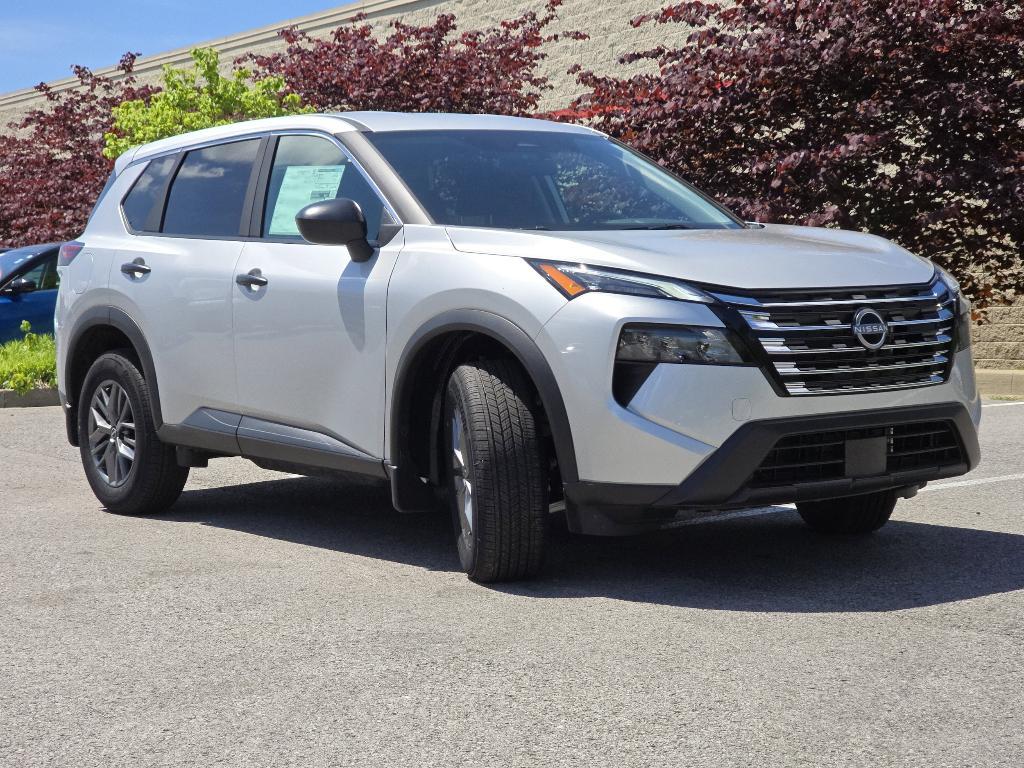 new 2025 Nissan Rogue car, priced at $29,125