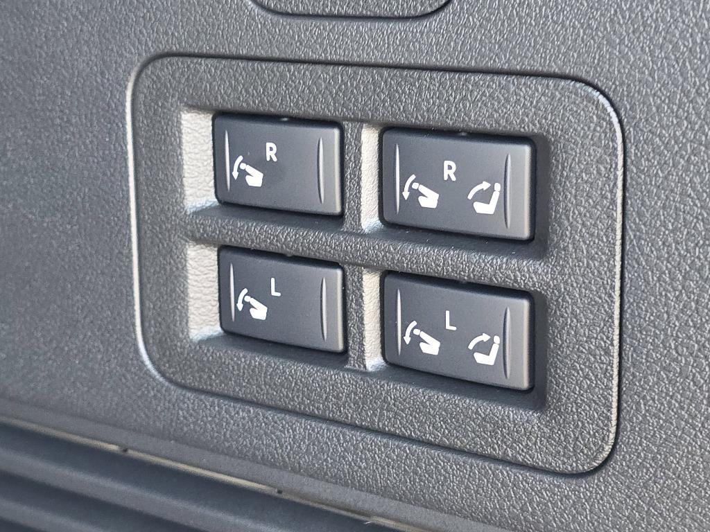 new 2025 Nissan Armada car, priced at $66,240