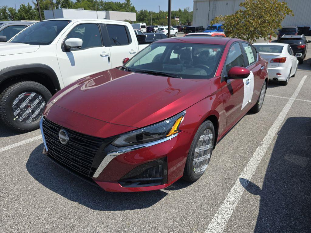 new 2025 Nissan Altima car, priced at $30,005