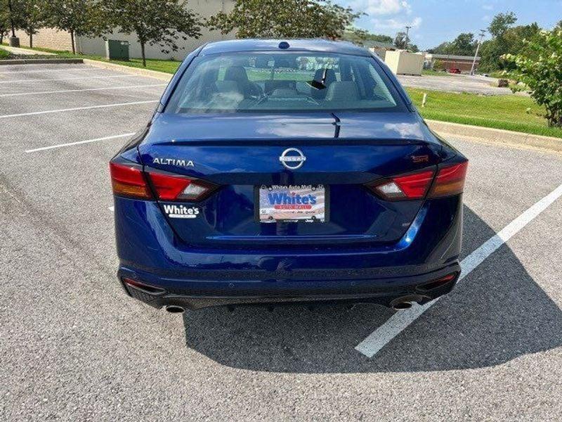 new 2024 Nissan Altima car, priced at $30,220