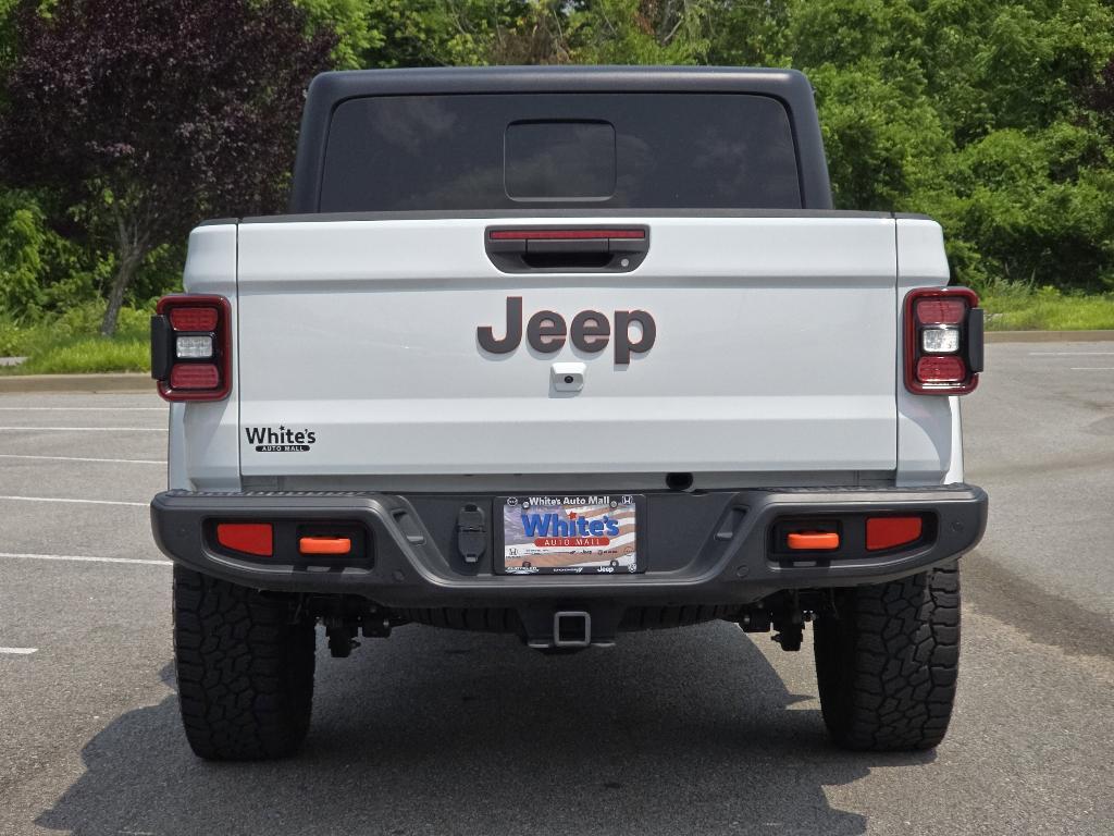 used 2022 Jeep Gladiator car, priced at $42,990