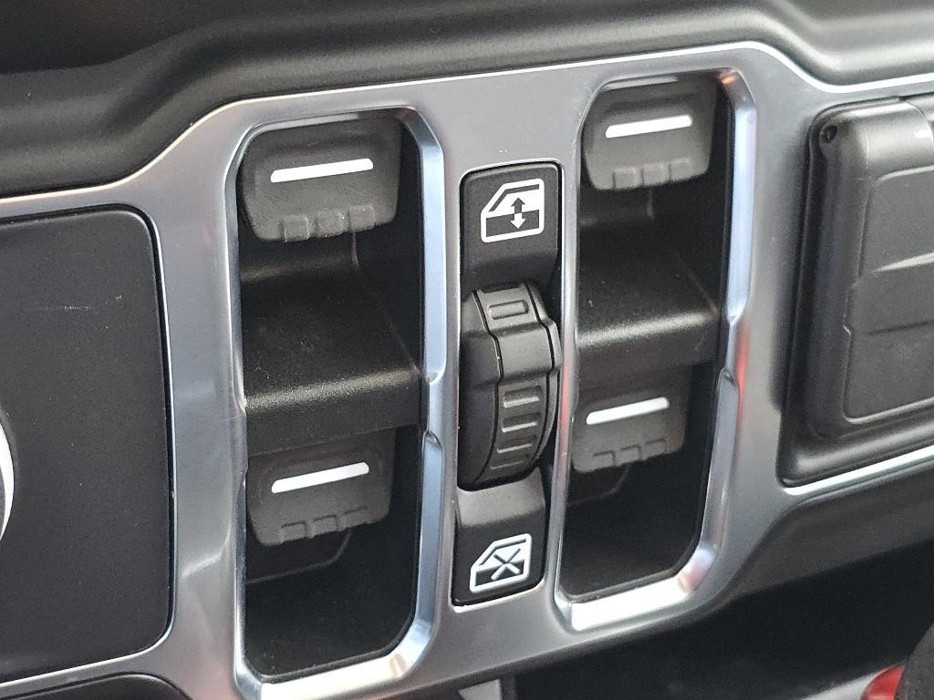 used 2022 Jeep Gladiator car, priced at $42,990