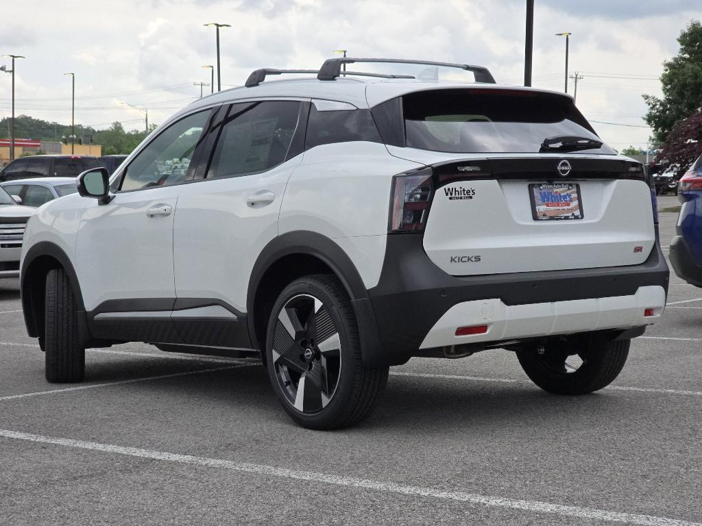 new 2025 Nissan Kicks car, priced at $29,015