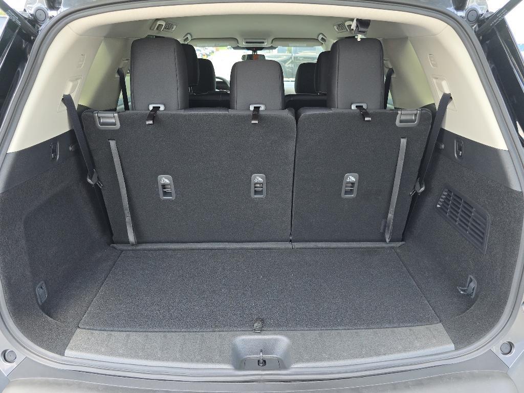 new 2025 Nissan Pathfinder car, priced at $36,360