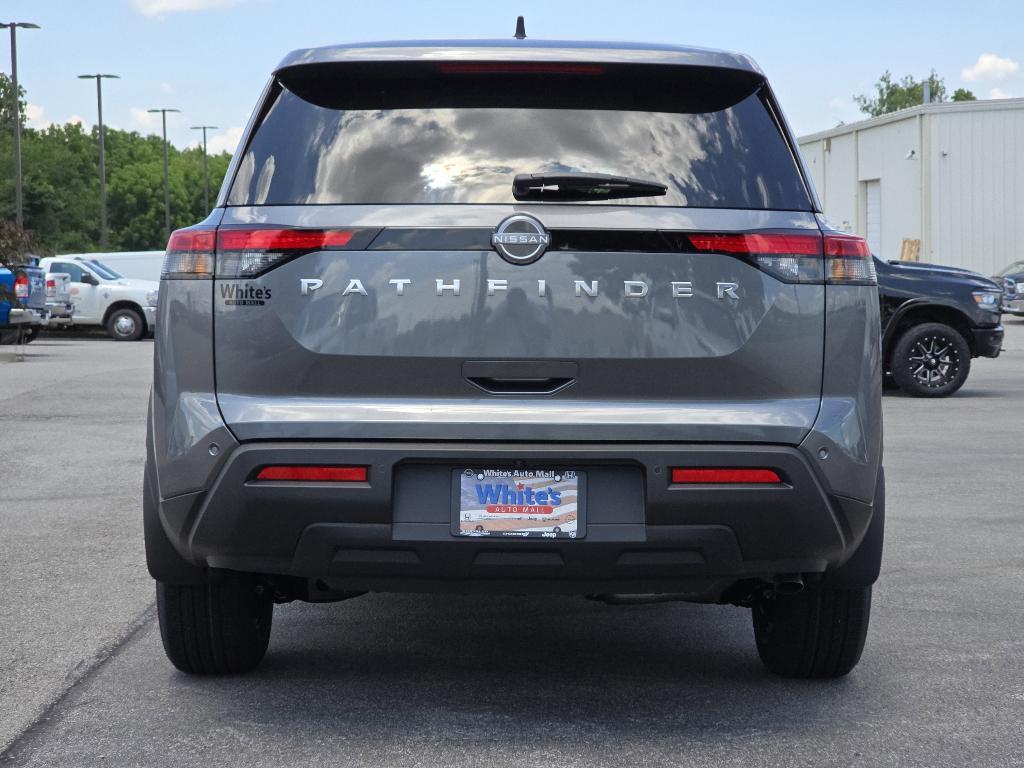 new 2025 Nissan Pathfinder car, priced at $36,360