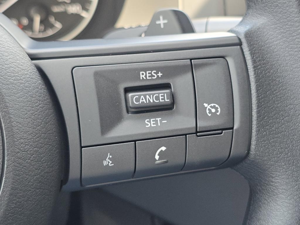 new 2025 Nissan Pathfinder car, priced at $36,360