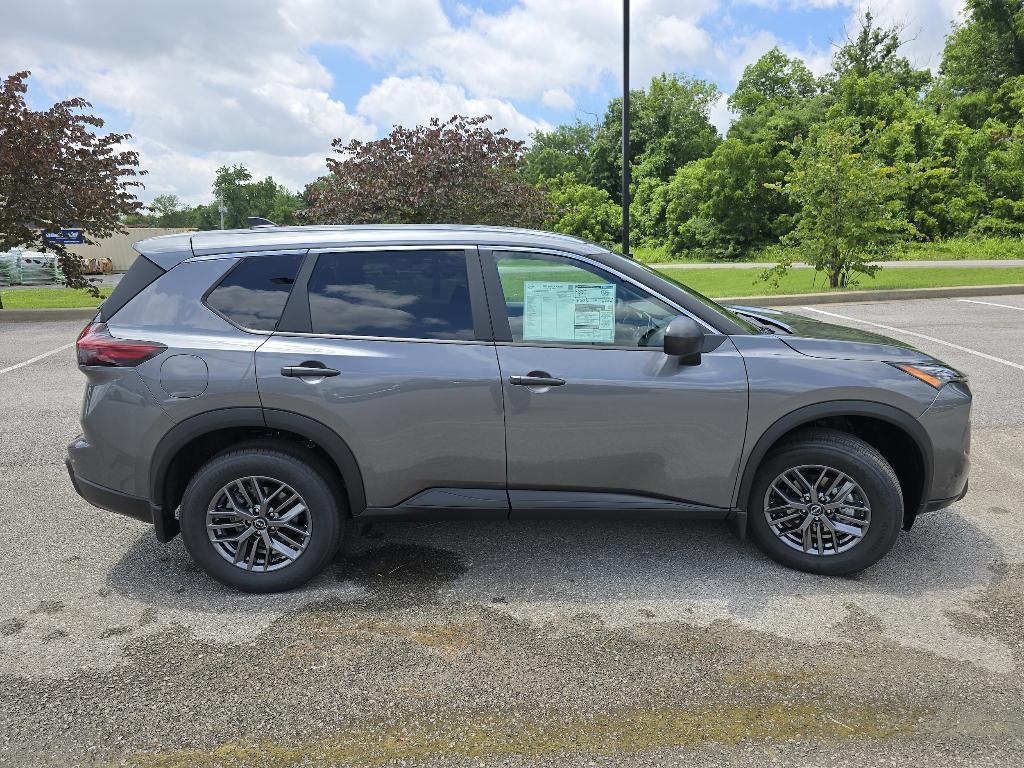 new 2025 Nissan Rogue car, priced at $29,905