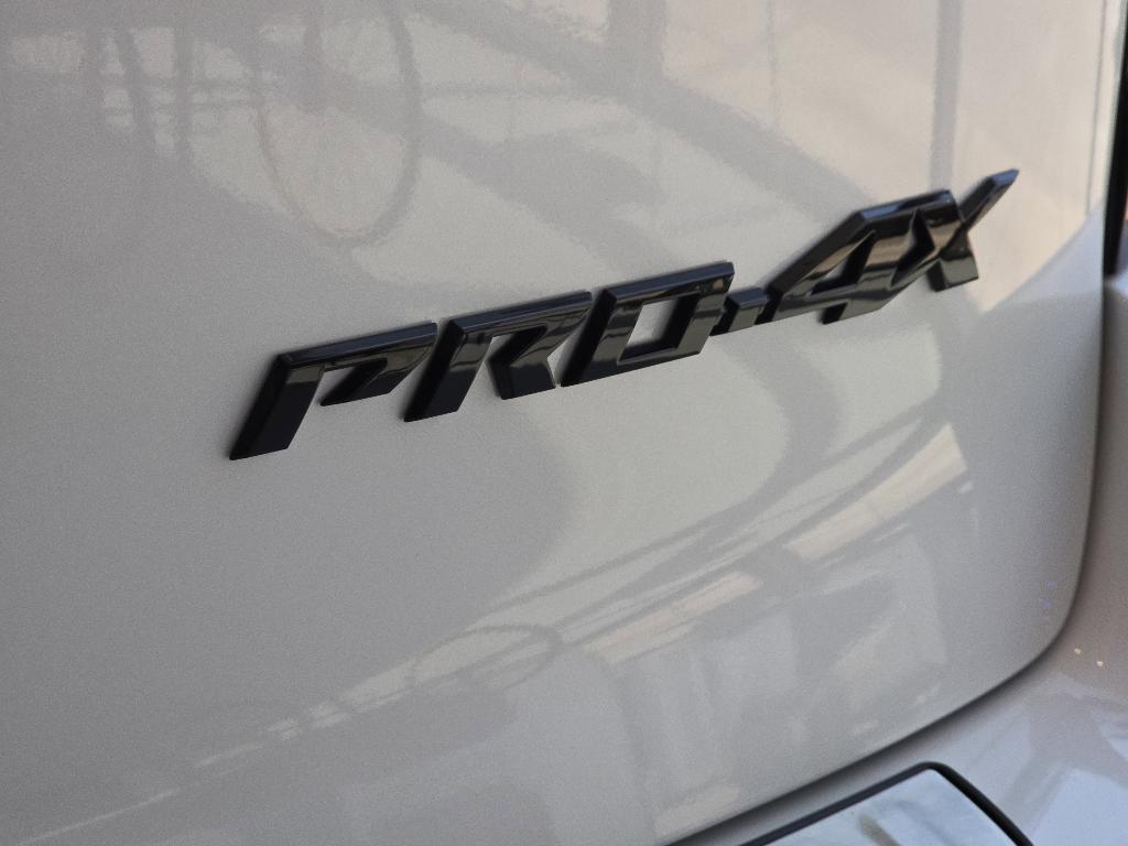 new 2025 Nissan Armada car, priced at $79,305