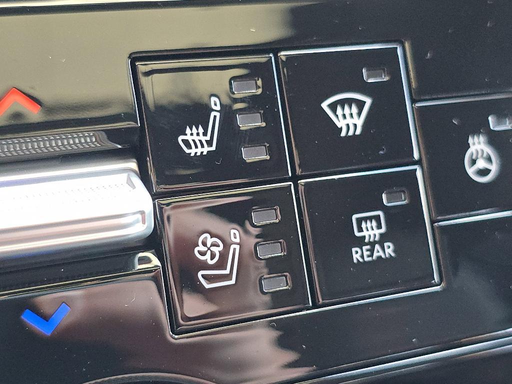 new 2025 Nissan Armada car, priced at $79,305