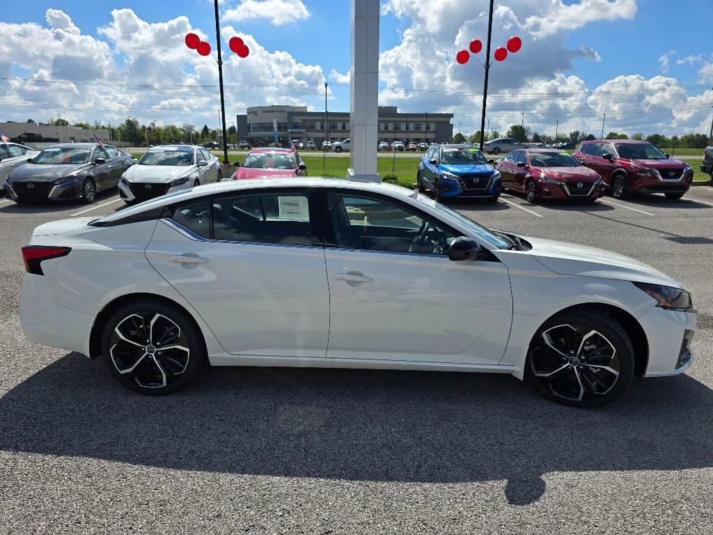 new 2025 Nissan Altima car, priced at $31,913