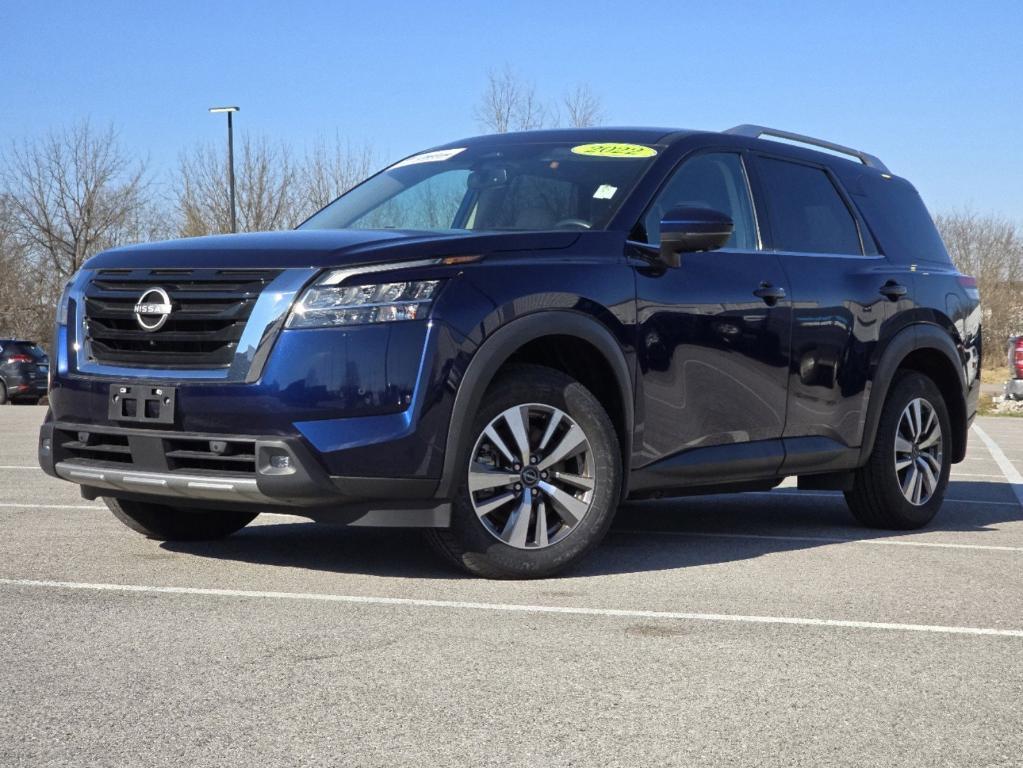 used 2022 Nissan Pathfinder car, priced at $32,732