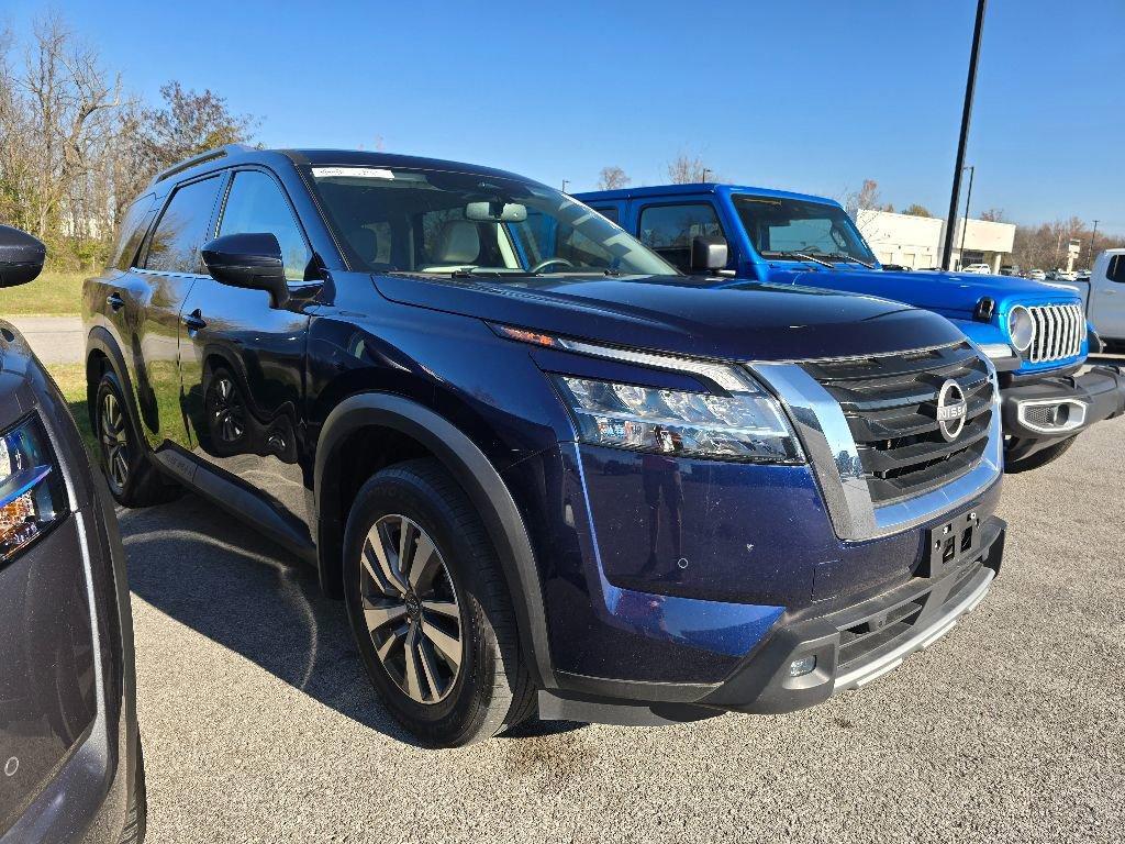 used 2022 Nissan Pathfinder car, priced at $33,631