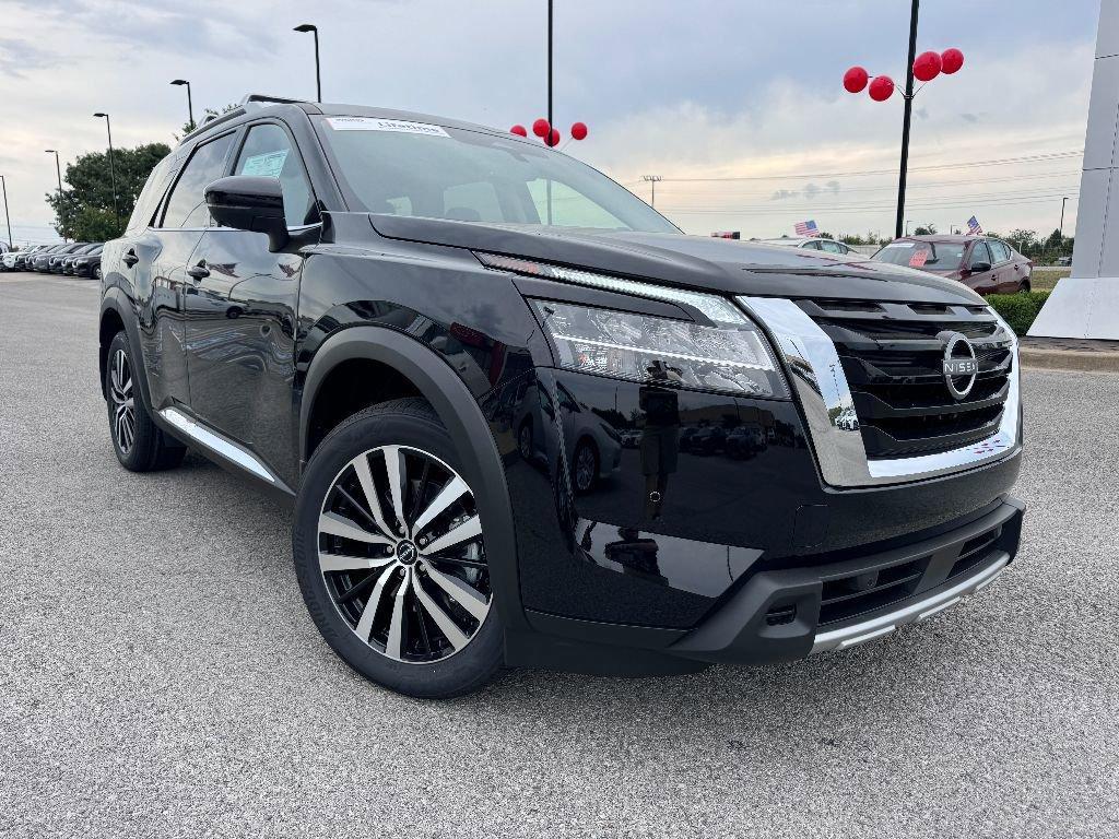 new 2024 Nissan Pathfinder car, priced at $49,093