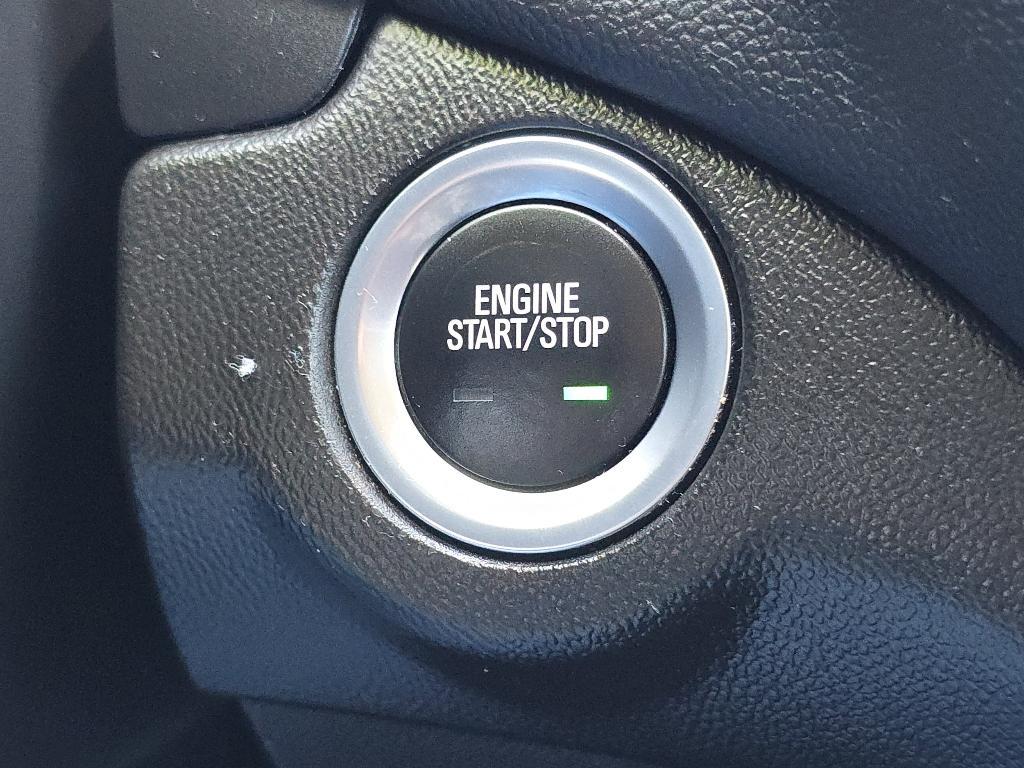 used 2022 Chevrolet Equinox car, priced at $21,990