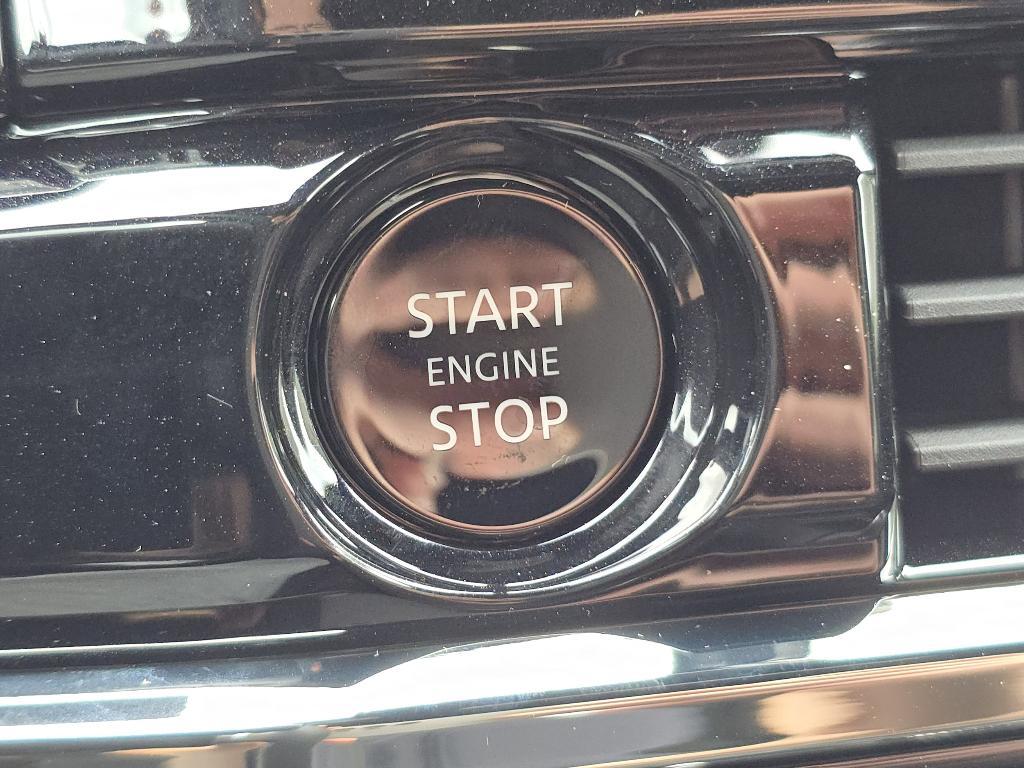new 2025 Nissan Pathfinder car, priced at $44,595