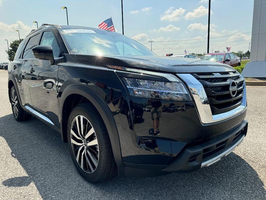 new 2024 Nissan Pathfinder car, priced at $48,864