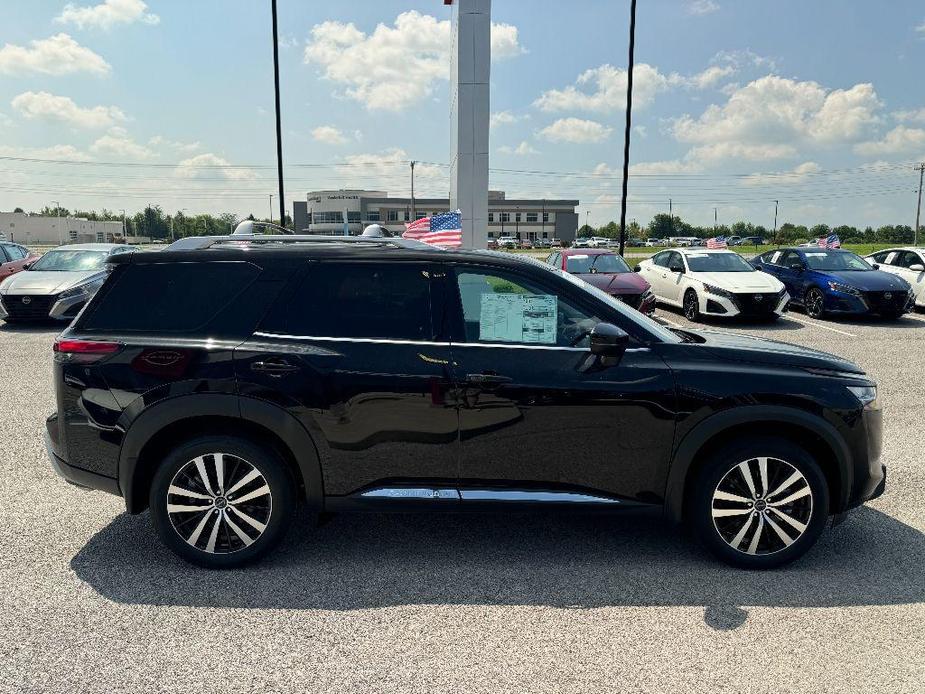 new 2024 Nissan Pathfinder car, priced at $48,864