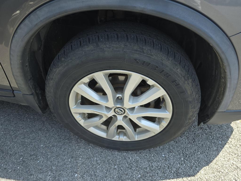 used 2019 Nissan Rogue car, priced at $14,990