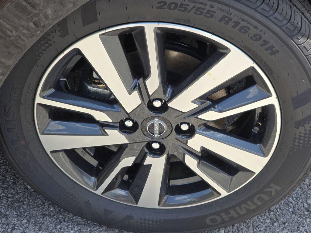 new 2025 Nissan Versa car, priced at $22,035