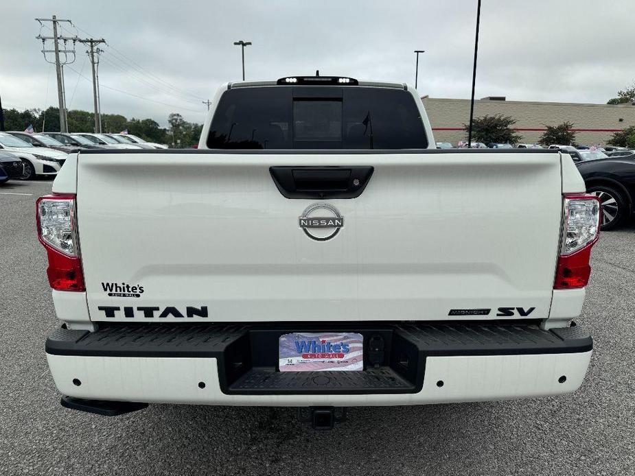 new 2024 Nissan Titan car, priced at $52,658