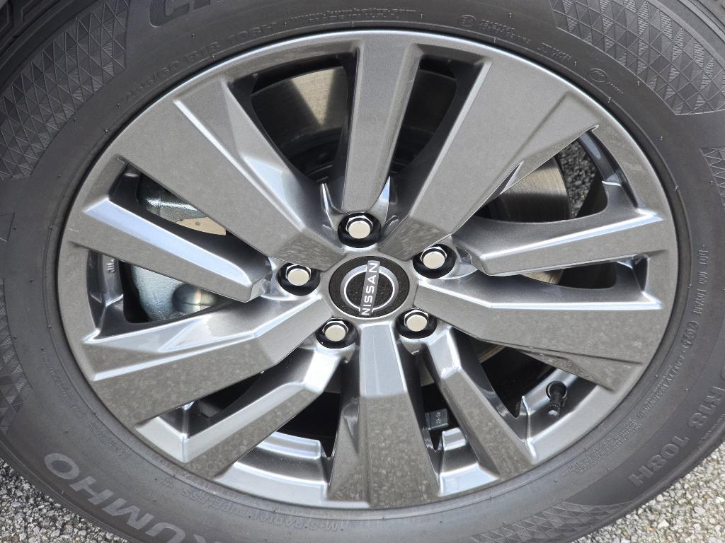 new 2025 Nissan Pathfinder car, priced at $41,775